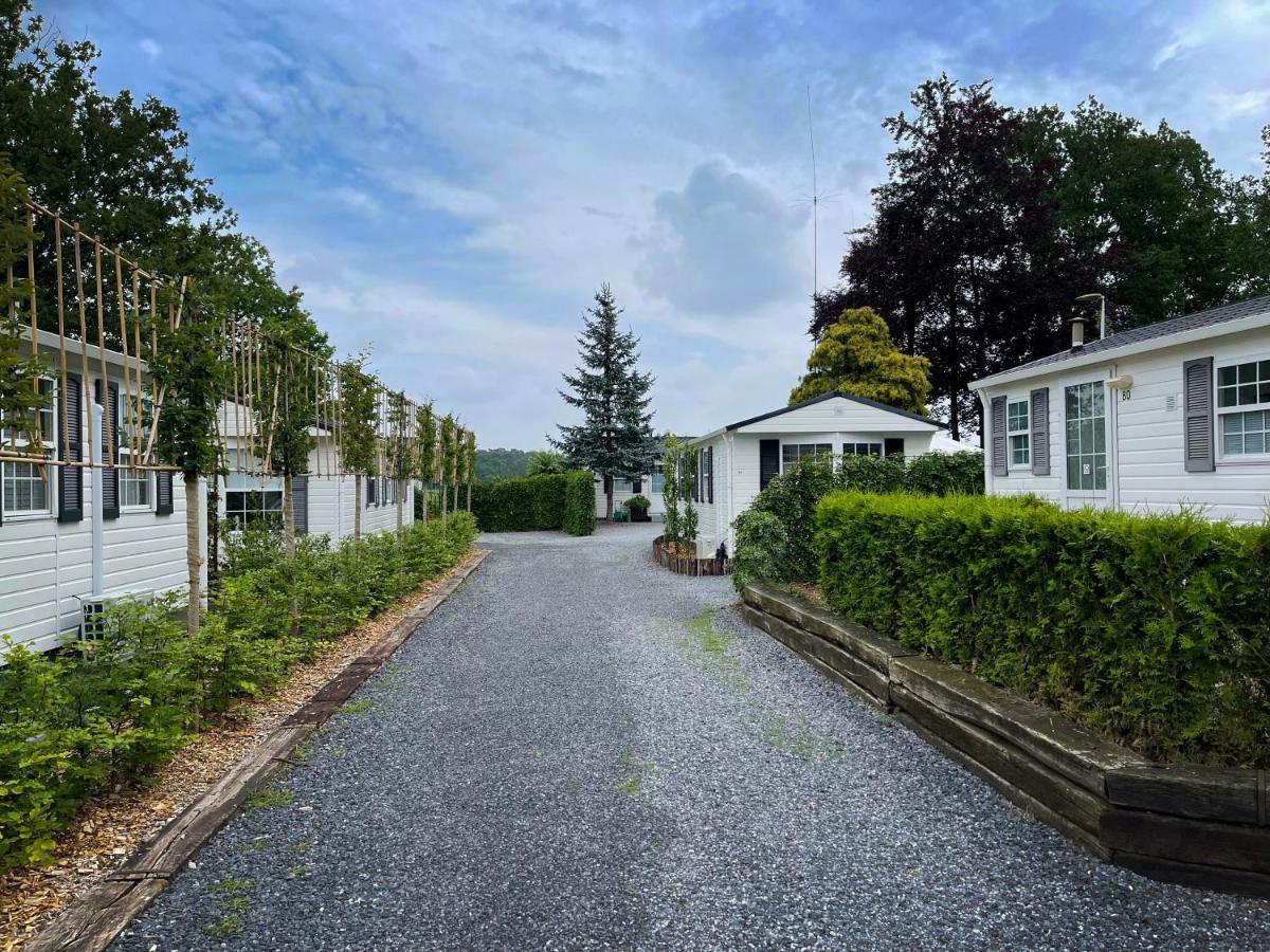 אויסטרוויק Chalet Natuurrijk מראה חיצוני תמונה